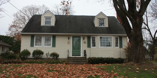 AVAILABLE 4 Room College Rental for TCNJ & Rider Students June 1st