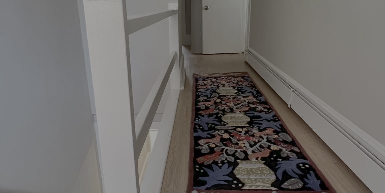 28 Upstairs hallway 2