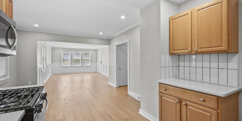 10-web-or-mls-LPM_6556